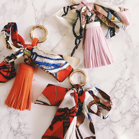 Orang Tassel Keychain Bag Charm K004O-M004/5 - Picture 3 of 3